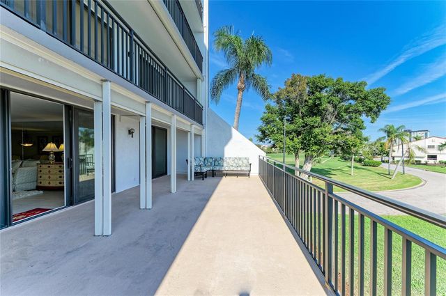 5700 ESCONDIDA BOULEVARD S 201, St Petersburg, FL 33715