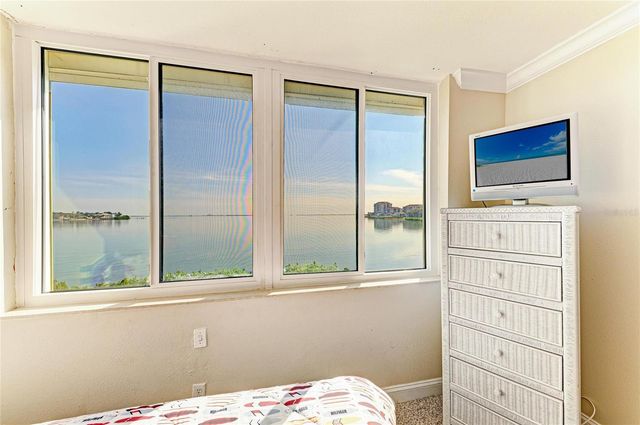 5700 ESCONDIDA BOULEVARD S 201, St Petersburg, FL 33715