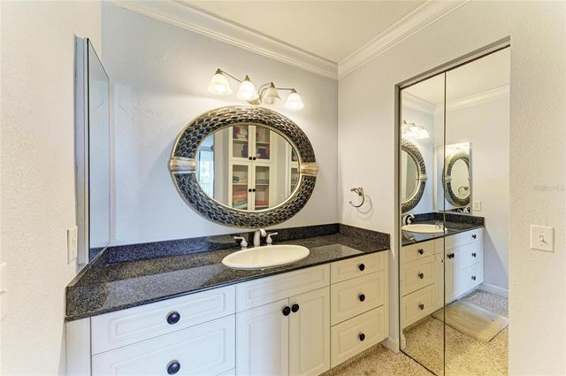 5700 ESCONDIDA BOULEVARD S 201, St Petersburg, FL 33715