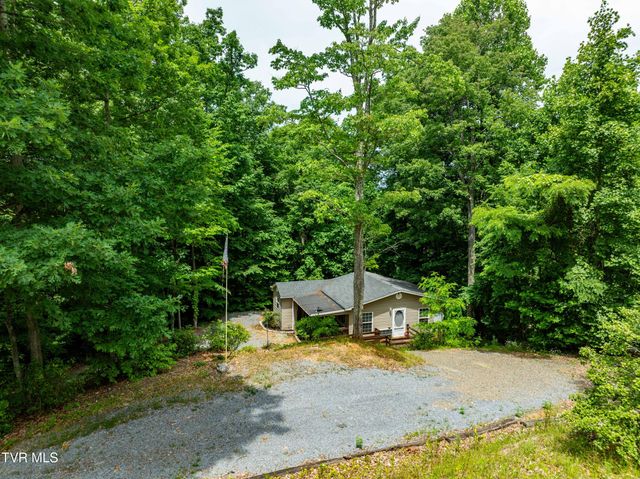 131 Shalom Drive, Elizabethton, TN 37643