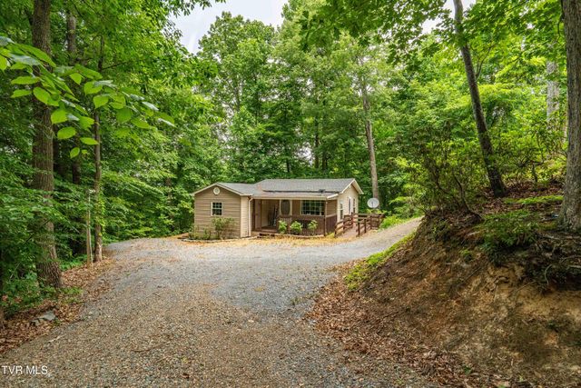 131 Shalom Drive, Elizabethton, TN 37643
