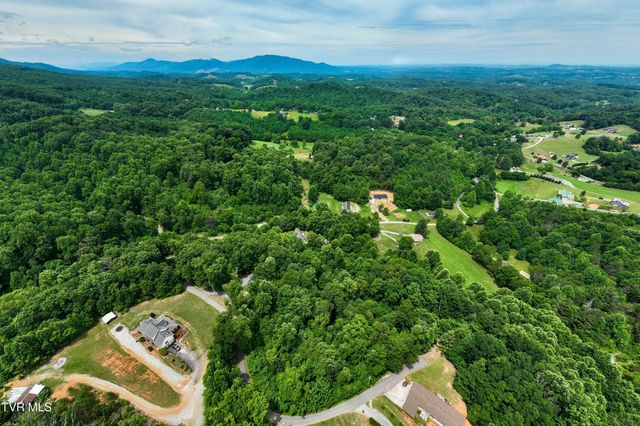 131 Shalom Drive, Elizabethton, TN 37643