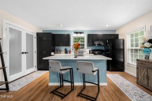 131 Shalom Drive, Elizabethton, TN 37643