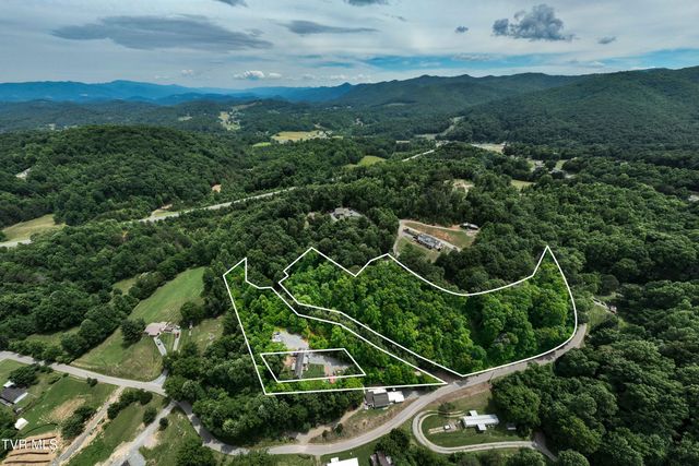 131 Shalom Drive, Elizabethton, TN 37643
