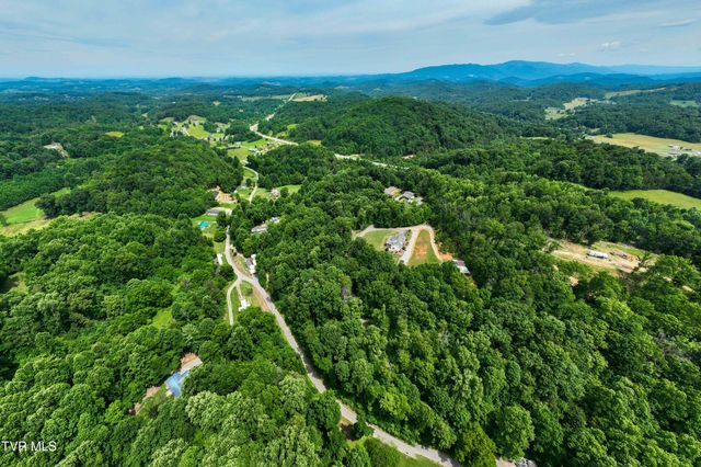 131 Shalom Drive, Elizabethton, TN 37643