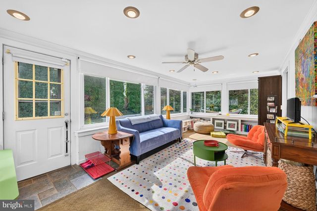 2326 S GILINGER RD, Lafayette Hill, PA 19444