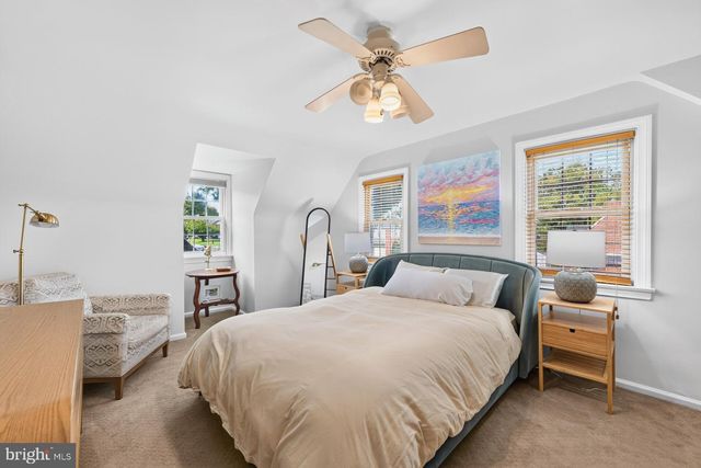2326 S GILINGER RD, Lafayette Hill, PA 19444