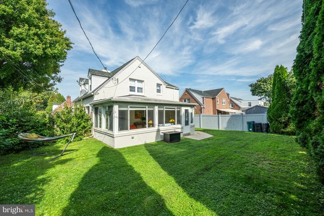 2326 S GILINGER RD, Lafayette Hill, PA 19444