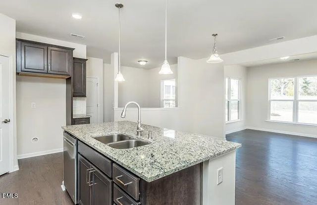 215 Kanewind Terrace, Apex, NC 27523