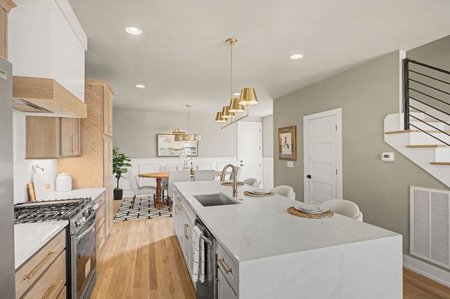 798 45th Ave N, Nashville, TN 37209