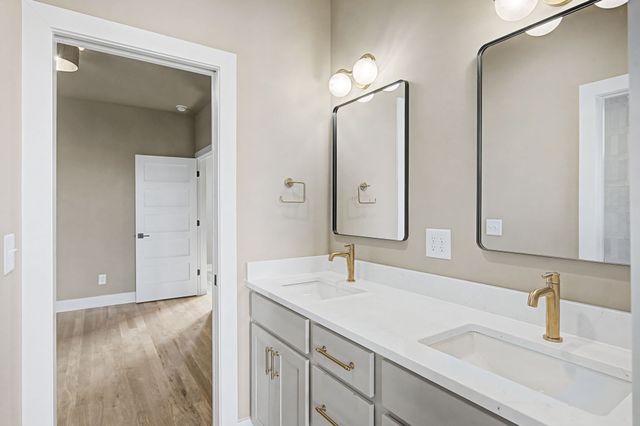 798 45th Ave N, Nashville, TN 37209