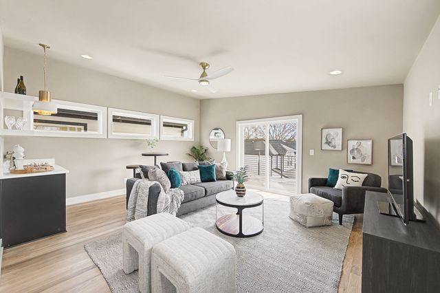 798 45th Ave N, Nashville, TN 37209