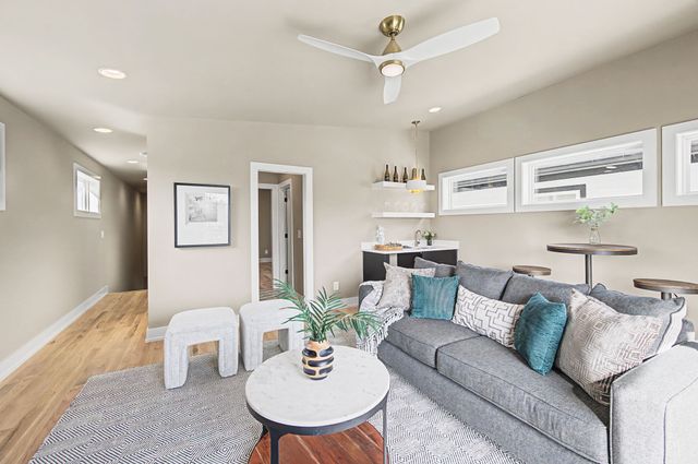 798 45th Ave N, Nashville, TN 37209