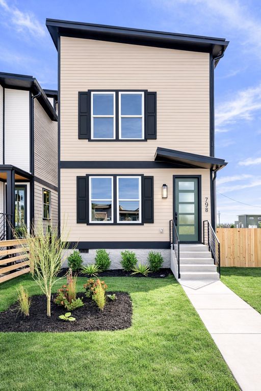 798 45th Ave N, Nashville, TN 37209