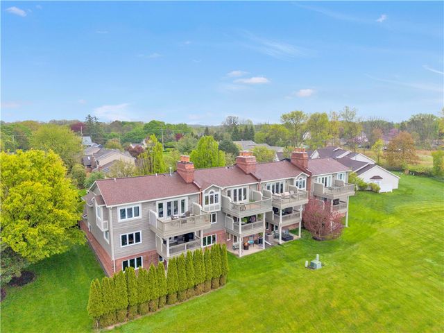 12 Mountain Ash Trl Trail, Webster, NY 14580
