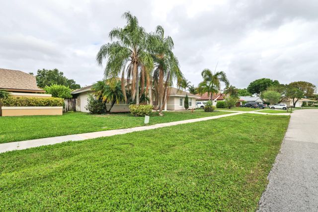 2647 Yarmouth Drive, Wellington, FL 33414