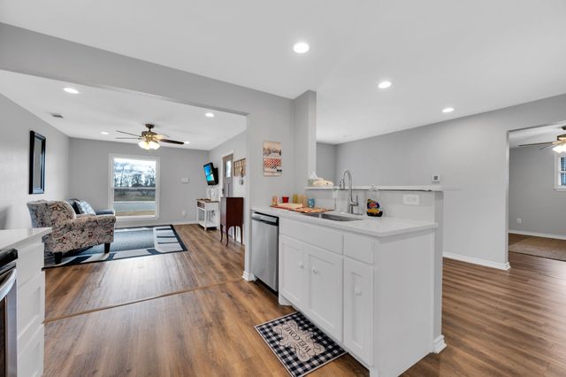 1031 Corsicana Highway, Hillsboro, TX 76645