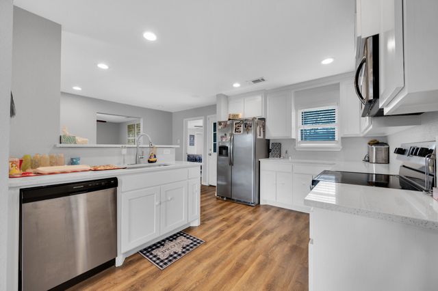 1031 Corsicana Highway, Hillsboro, TX 76645