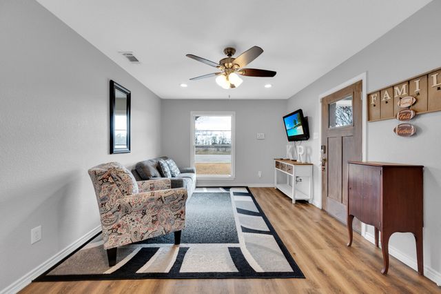 1031 Corsicana Highway, Hillsboro, TX 76645