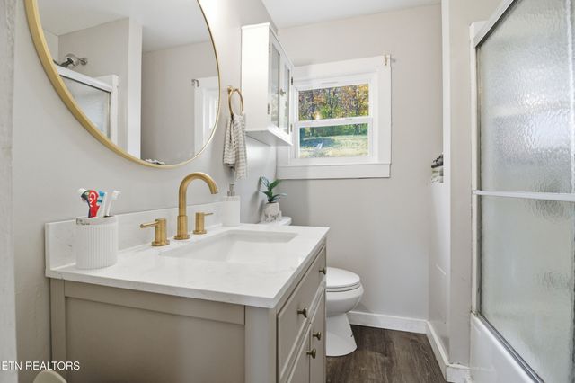 5255 Mcintyre Rd, Knoxville, TN 37914