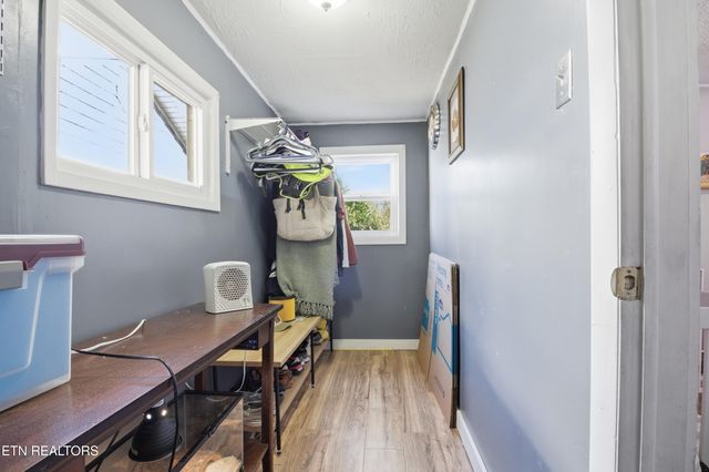 5255 Mcintyre Rd, Knoxville, TN 37914