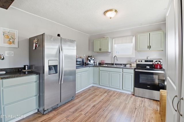 5255 Mcintyre Rd, Knoxville, TN 37914