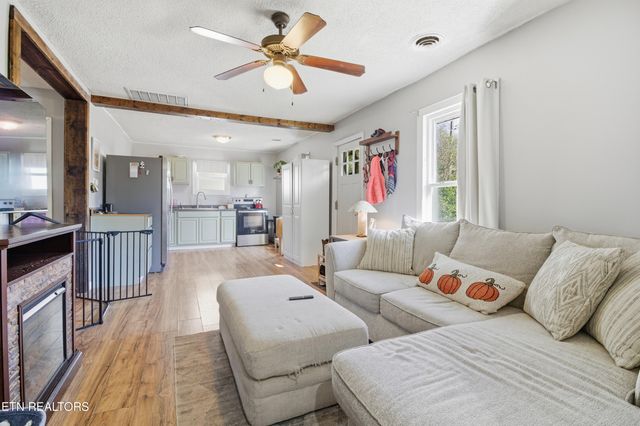 5255 Mcintyre Rd, Knoxville, TN 37914