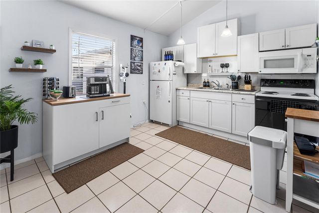 2114 59TH STREET S, Gulfport, FL 33707