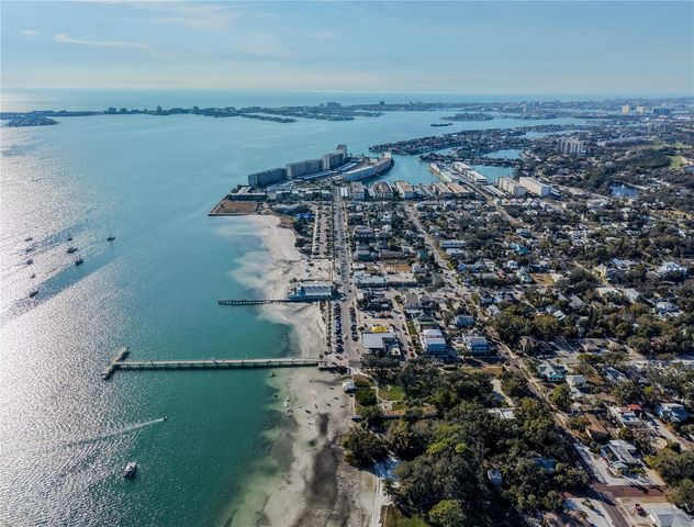 2114 59TH STREET S, Gulfport, FL 33707