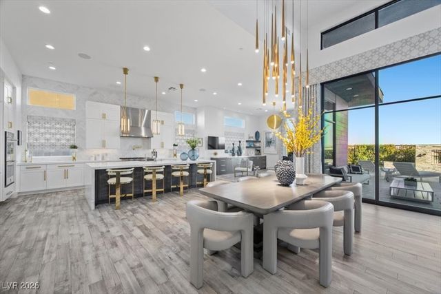 10974 Sanctuary Cove Court, Las Vegas, NV 89135