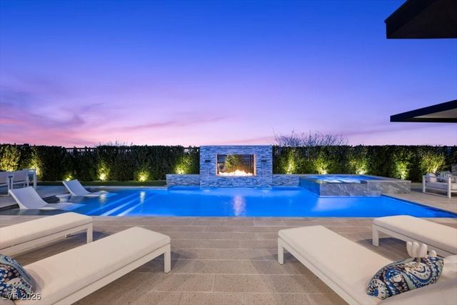 10974 Sanctuary Cove Court, Las Vegas, NV 89135