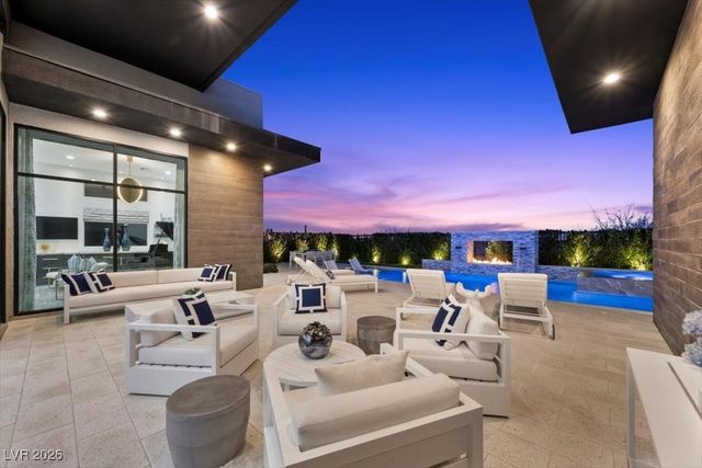 10974 Sanctuary Cove Court, Las Vegas, NV 89135