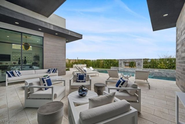 10974 Sanctuary Cove Court, Las Vegas, NV 89135