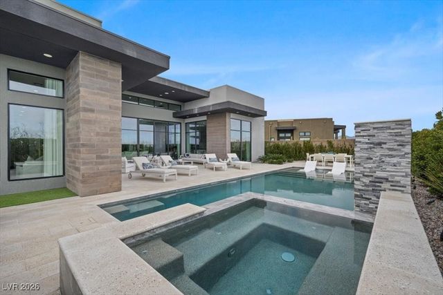 10974 Sanctuary Cove Court, Las Vegas, NV 89135