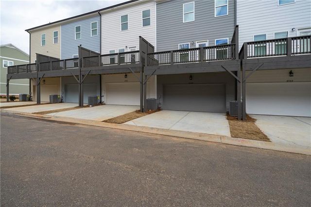 3761 Oxford Circle, Atlanta, GA 30340