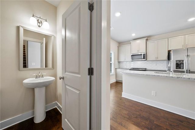 3761 Oxford Circle, Atlanta, GA 30340