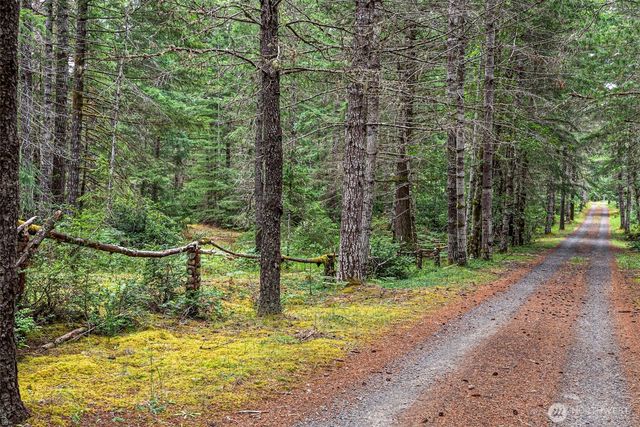 80 NE Smithy Forge Lane, Belfair, WA 98528