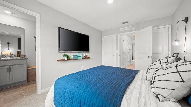 2886 SKYLINE LOOP, Kissimmee, FL 34758