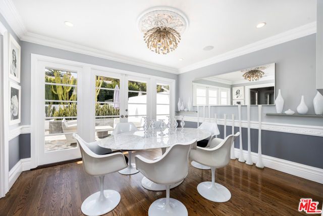 1322 Londonderry Place, Los Angeles, CA 90069