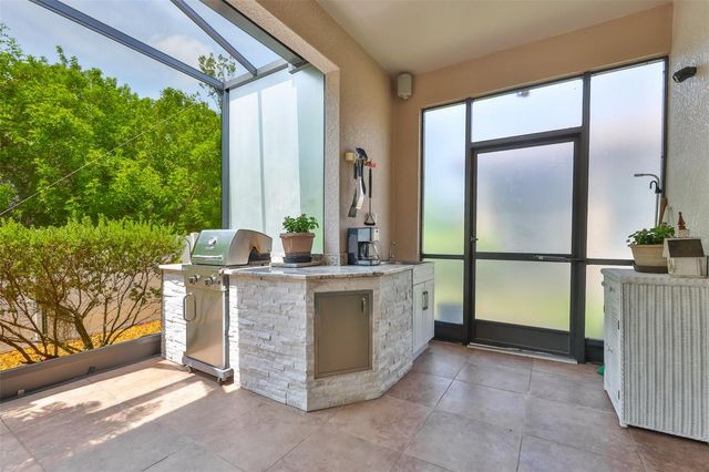 5527 SUNSET FALLS DRIVE, Apollo Beach, FL 33572