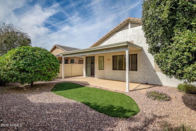 18145 W BUENA VISTA Drive, Surprise, AZ 85374