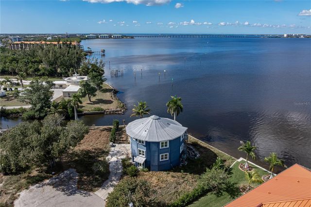 321 BAYRIDGE PLACE, Punta Gorda, FL 33950