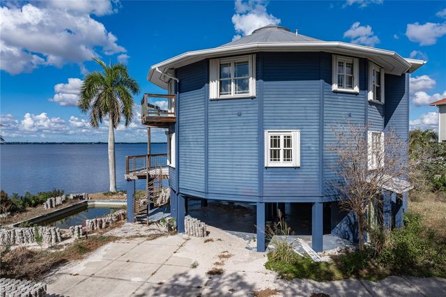 321 BAYRIDGE PLACE, Punta Gorda, FL 33950