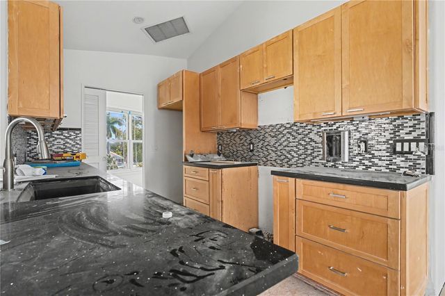 321 BAYRIDGE PLACE, Punta Gorda, FL 33950