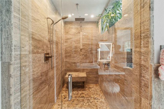 116 Julia Way, Gulf Breeze, FL 32561