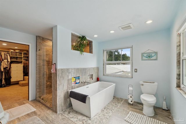 116 Julia Way, Gulf Breeze, FL 32561