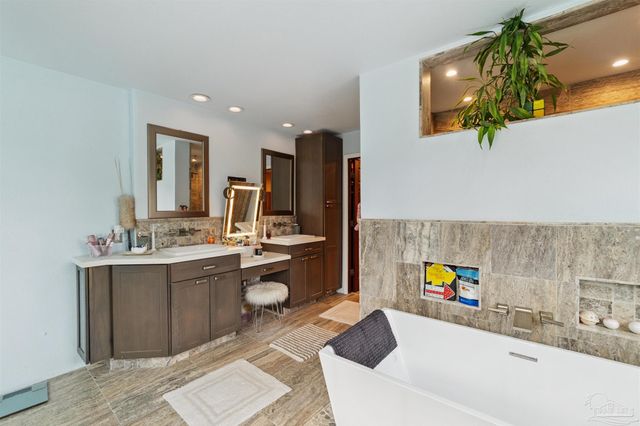 116 Julia Way, Gulf Breeze, FL 32561