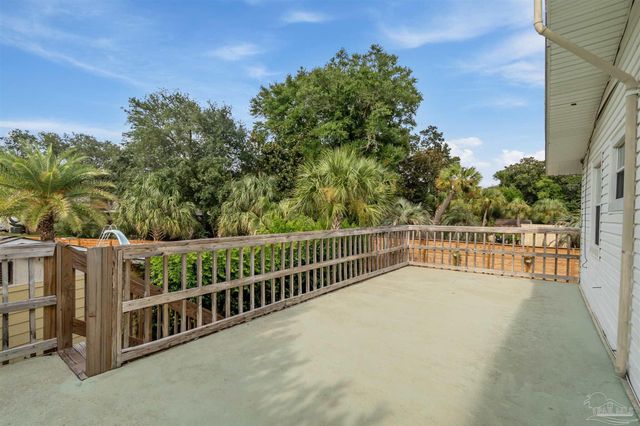 116 Julia Way, Gulf Breeze, FL 32561