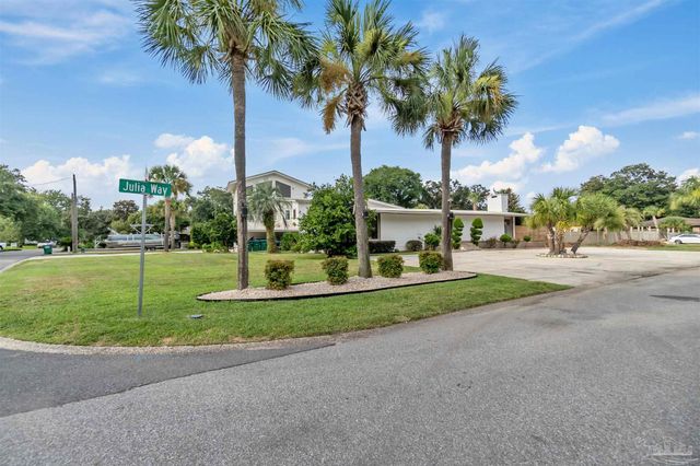 116 Julia Way, Gulf Breeze, FL 32561