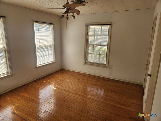 1415 N 7th Street, Temple, TX 76501